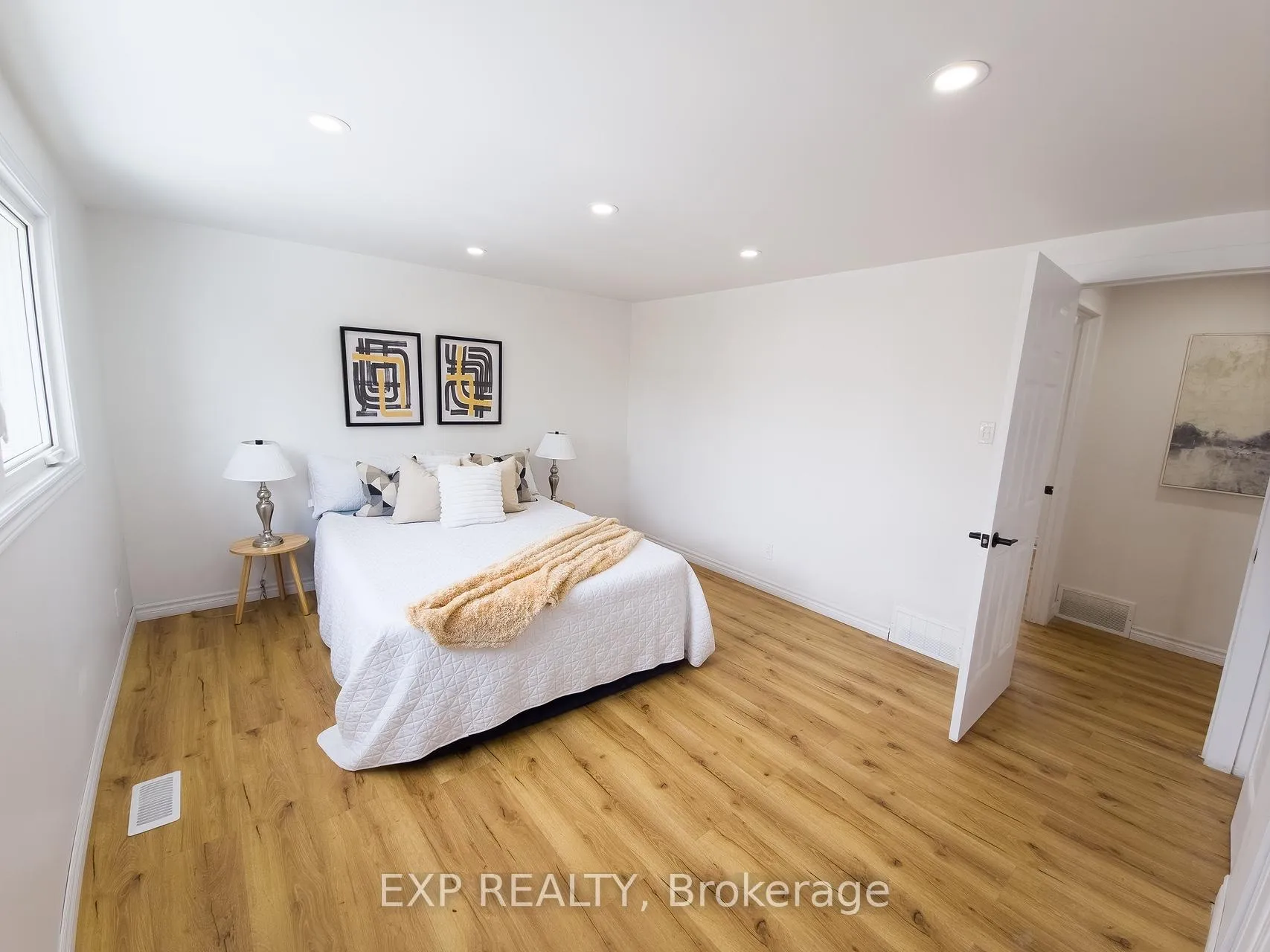 Photo 22 of 59 Bearbrook Road, Ottawa, Blackburn Hamlet — HOMEH
