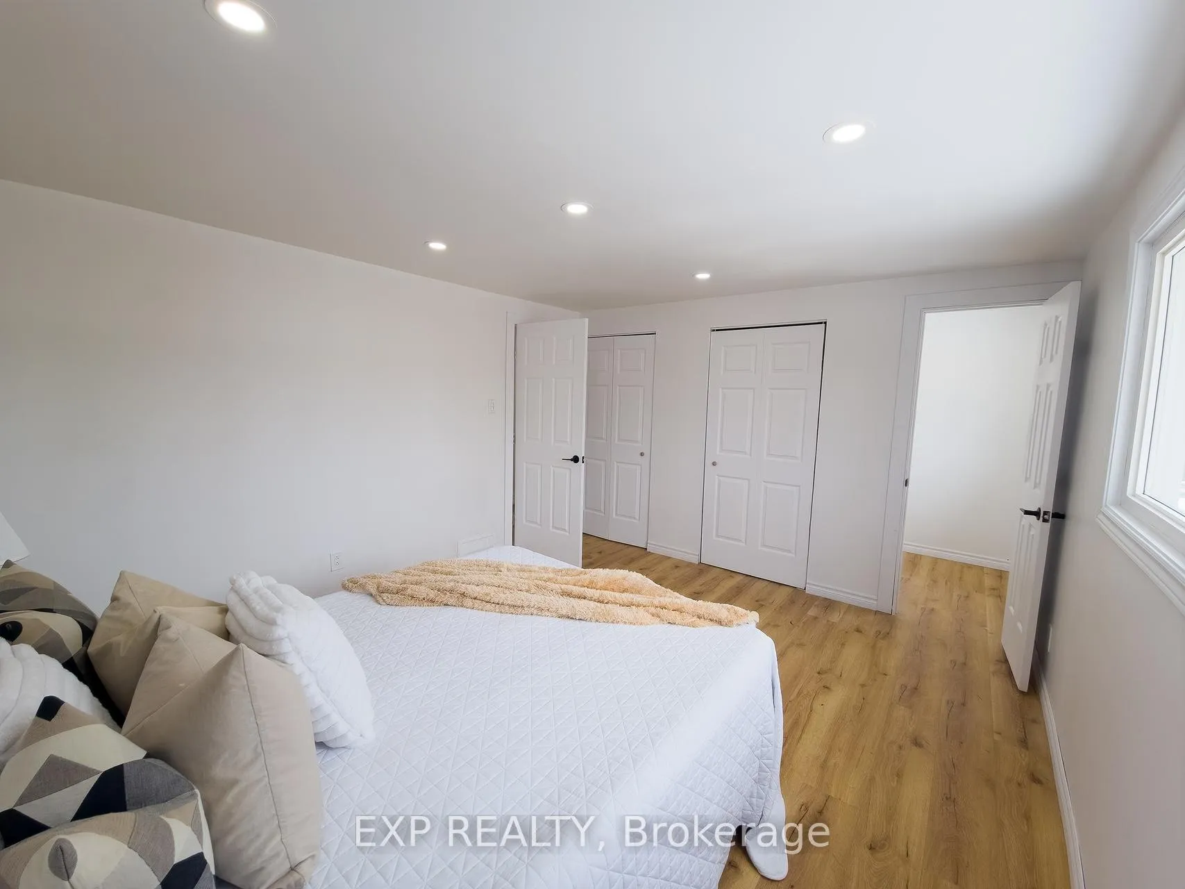 Photo 23 of 59 Bearbrook Road, Ottawa, Blackburn Hamlet — HOMEH