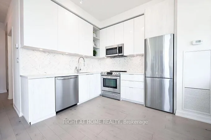 Photo 10 of Unit 2807, 30 Ordnance Street, Toronto, Niagara — HOMEH