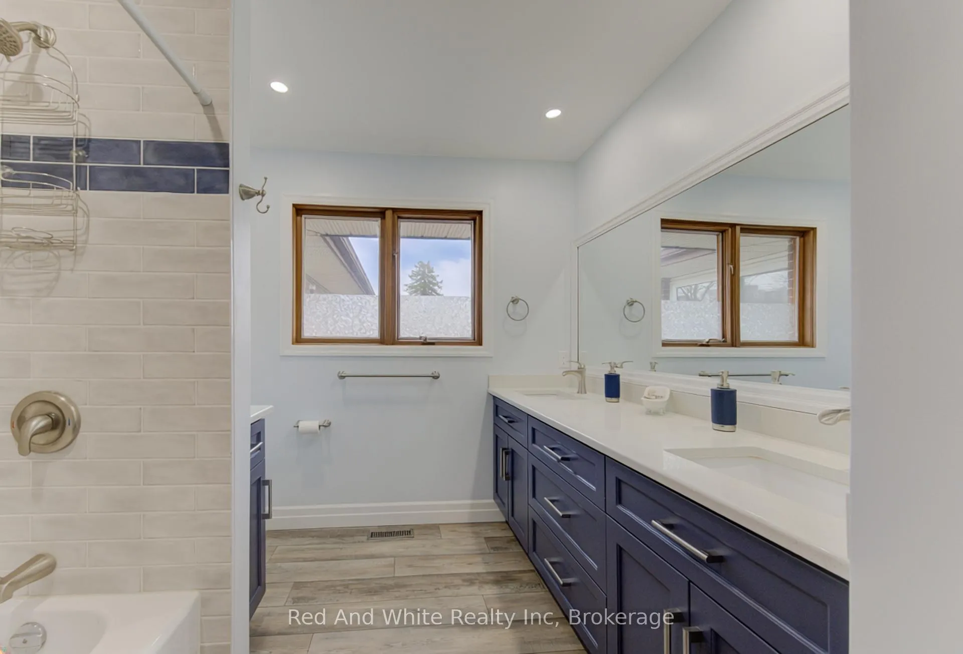 Photo 19 of 449 Greenfield Avenue, Kitchener — HOMEH