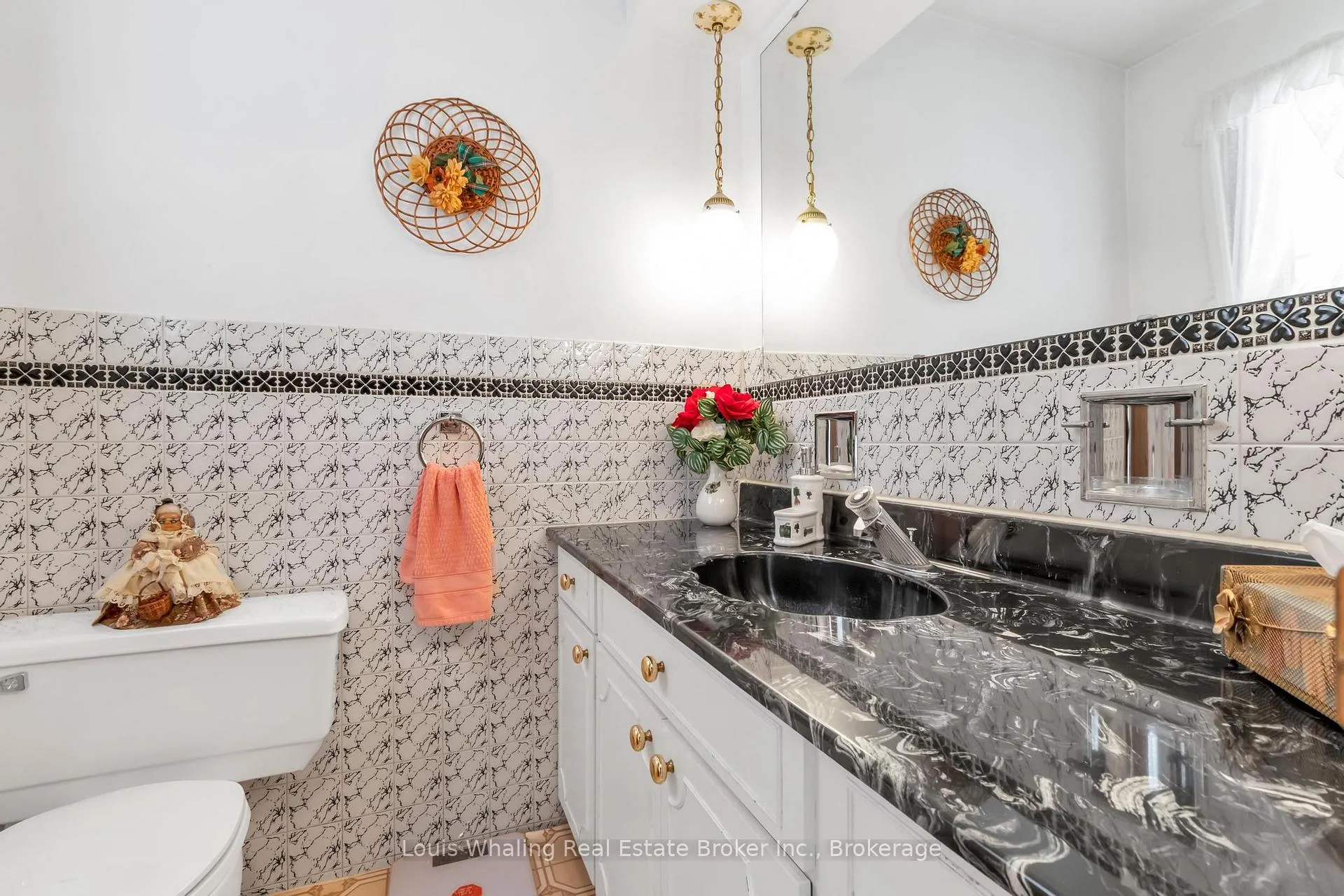 Photo 7 of 241 4th Avenue, Hanover — HOMEH