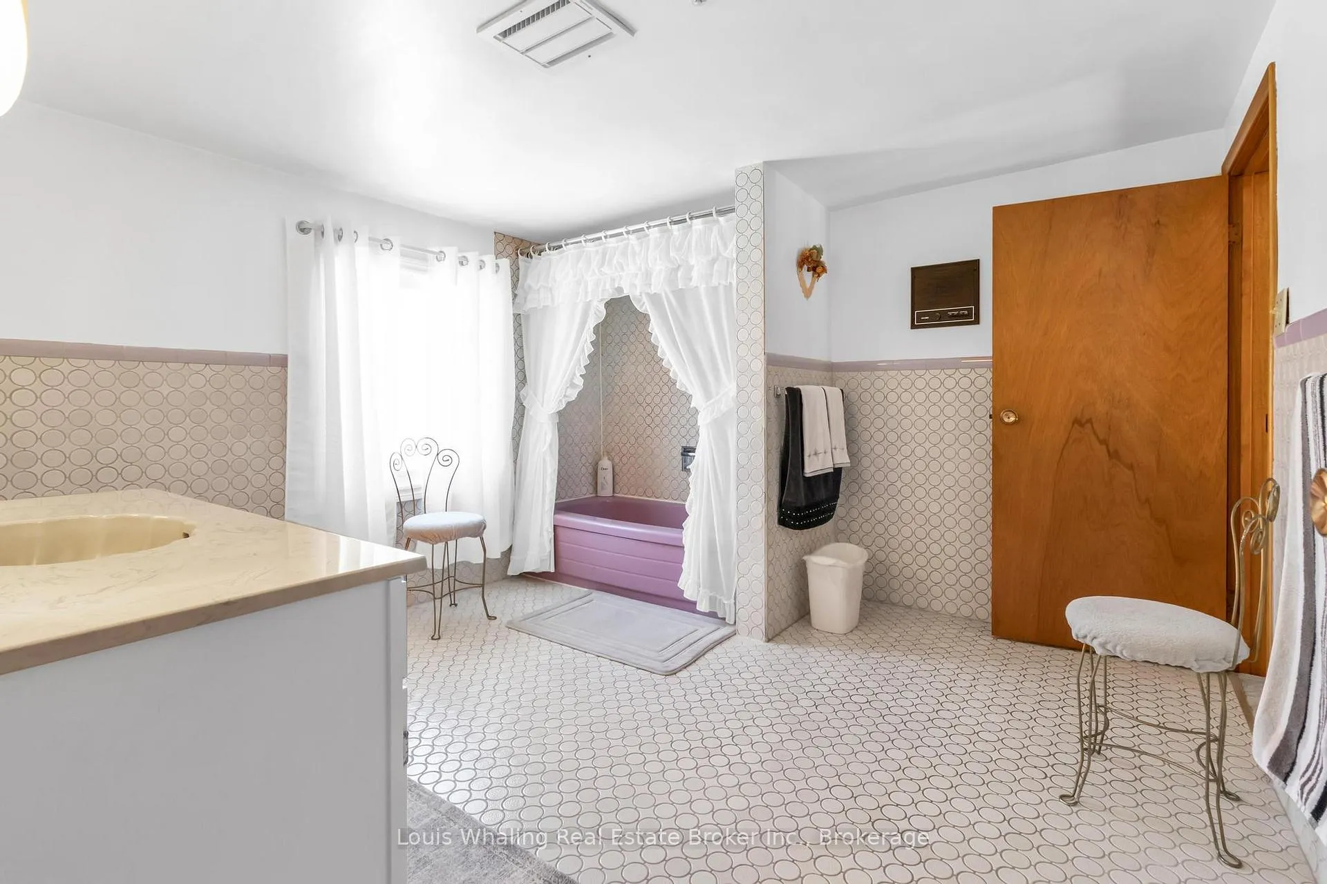 Photo 21 of 241 4th Avenue, Hanover — HOMEH