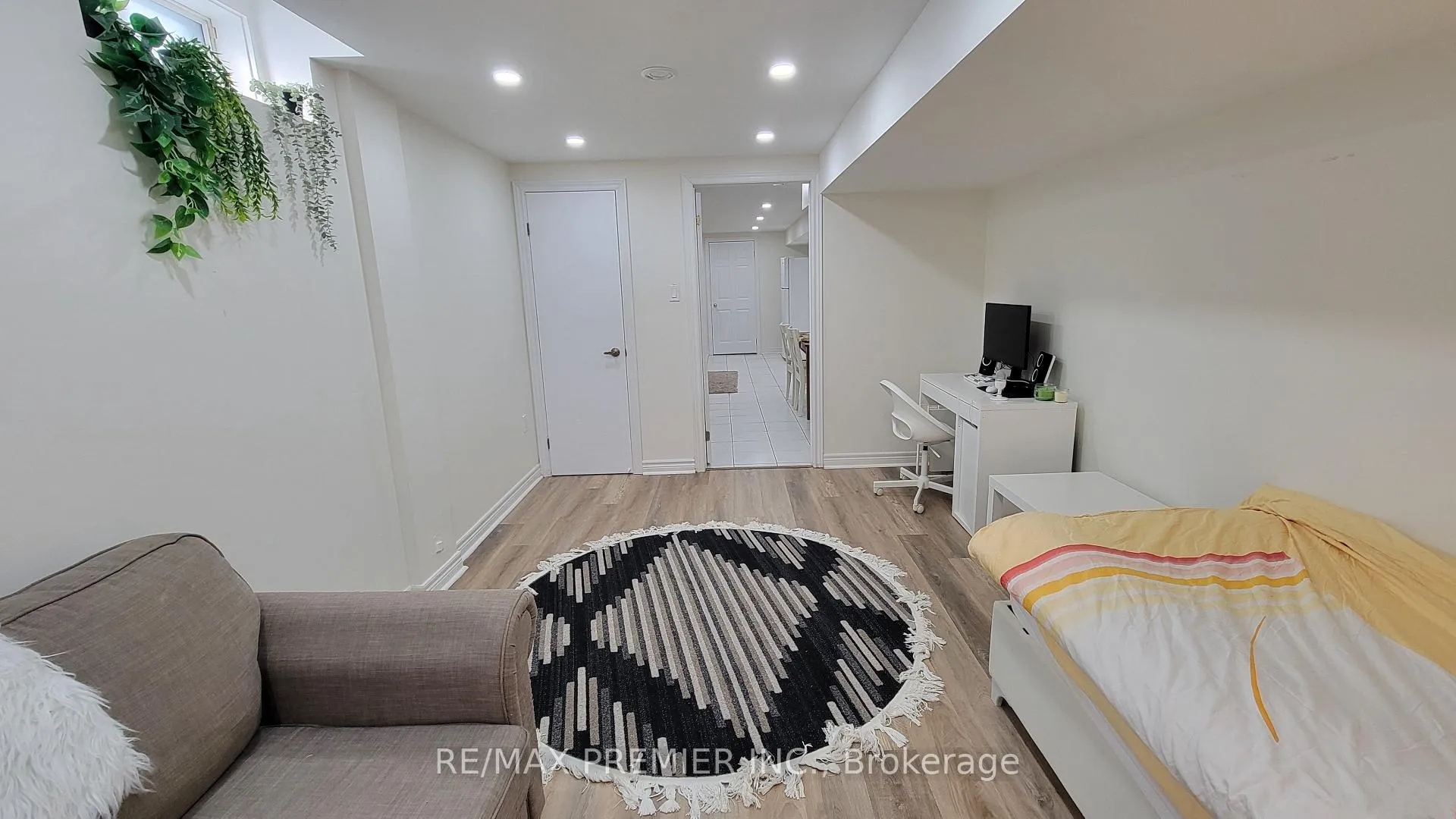 Photo 16 of Unit Basement, 25 Granite Street, Vaughan, East Woodbridge — HOMEH