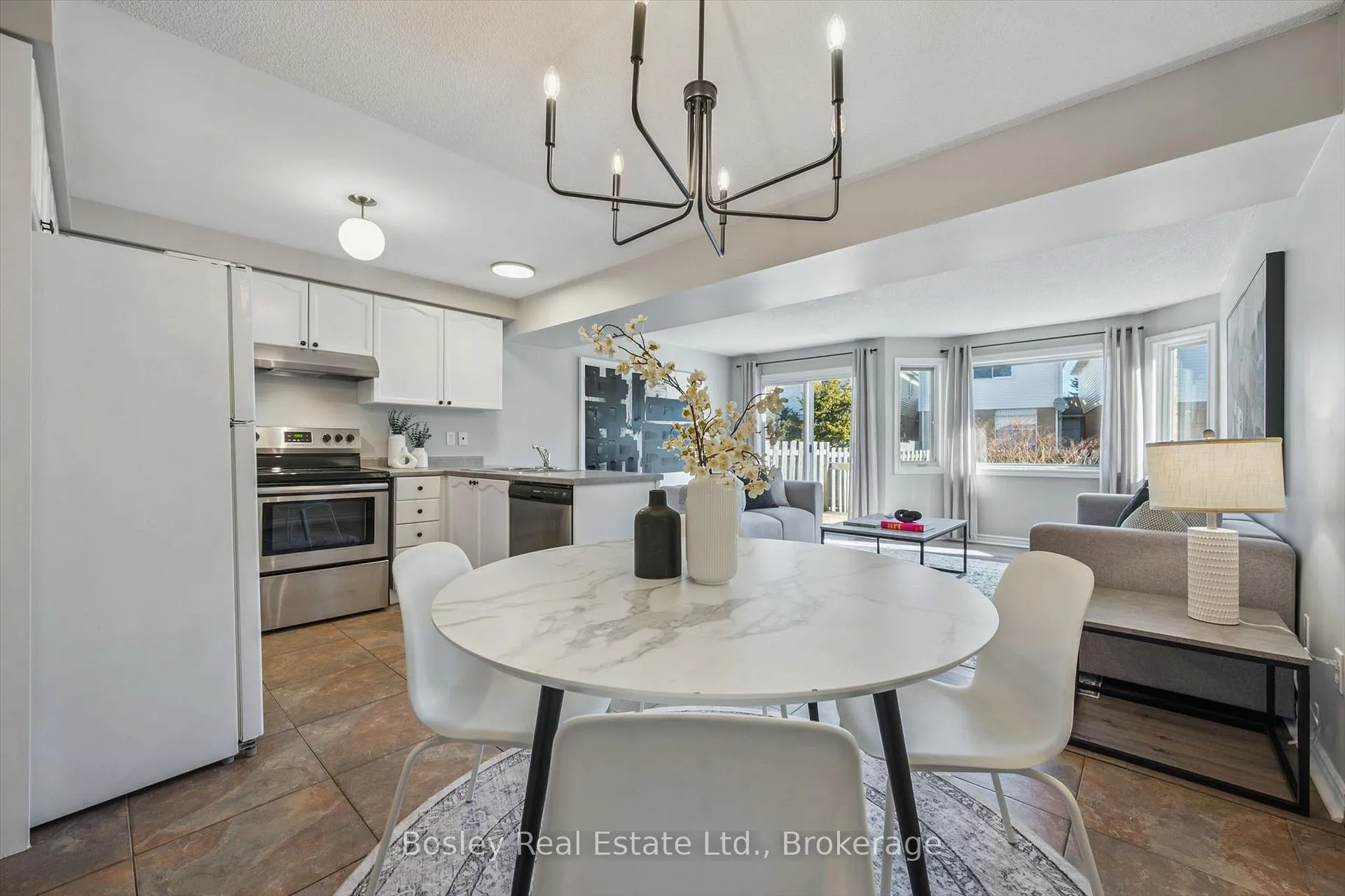 Photo 12 of 92 Rodgers Road, Guelph, Kortright West — HOMEH