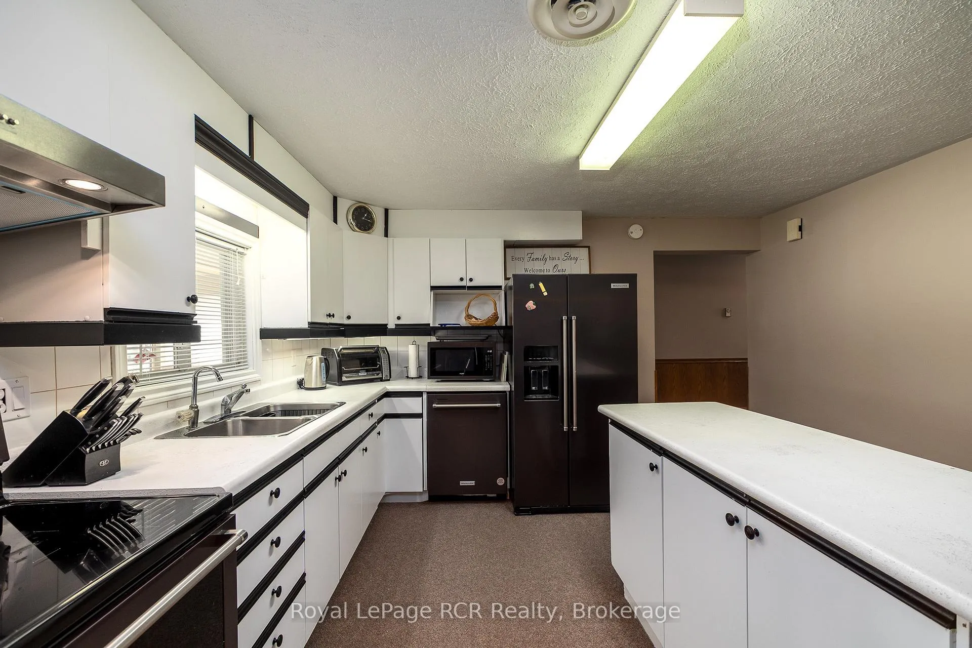 Photo 10 of 132 McCullough Lake Drive, Chatsworth — HOMEH