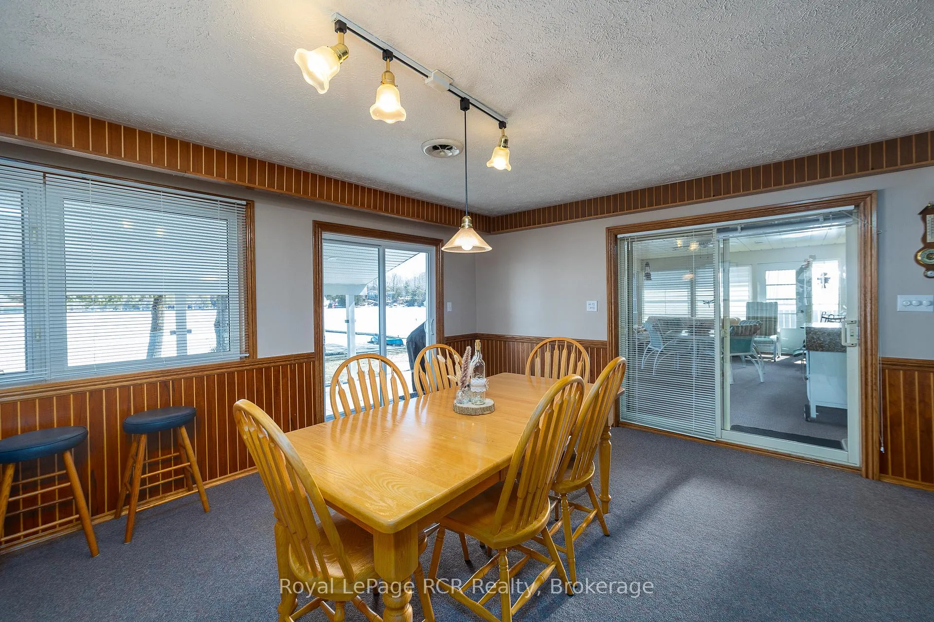 Photo 14 of 132 McCullough Lake Drive, Chatsworth — HOMEH