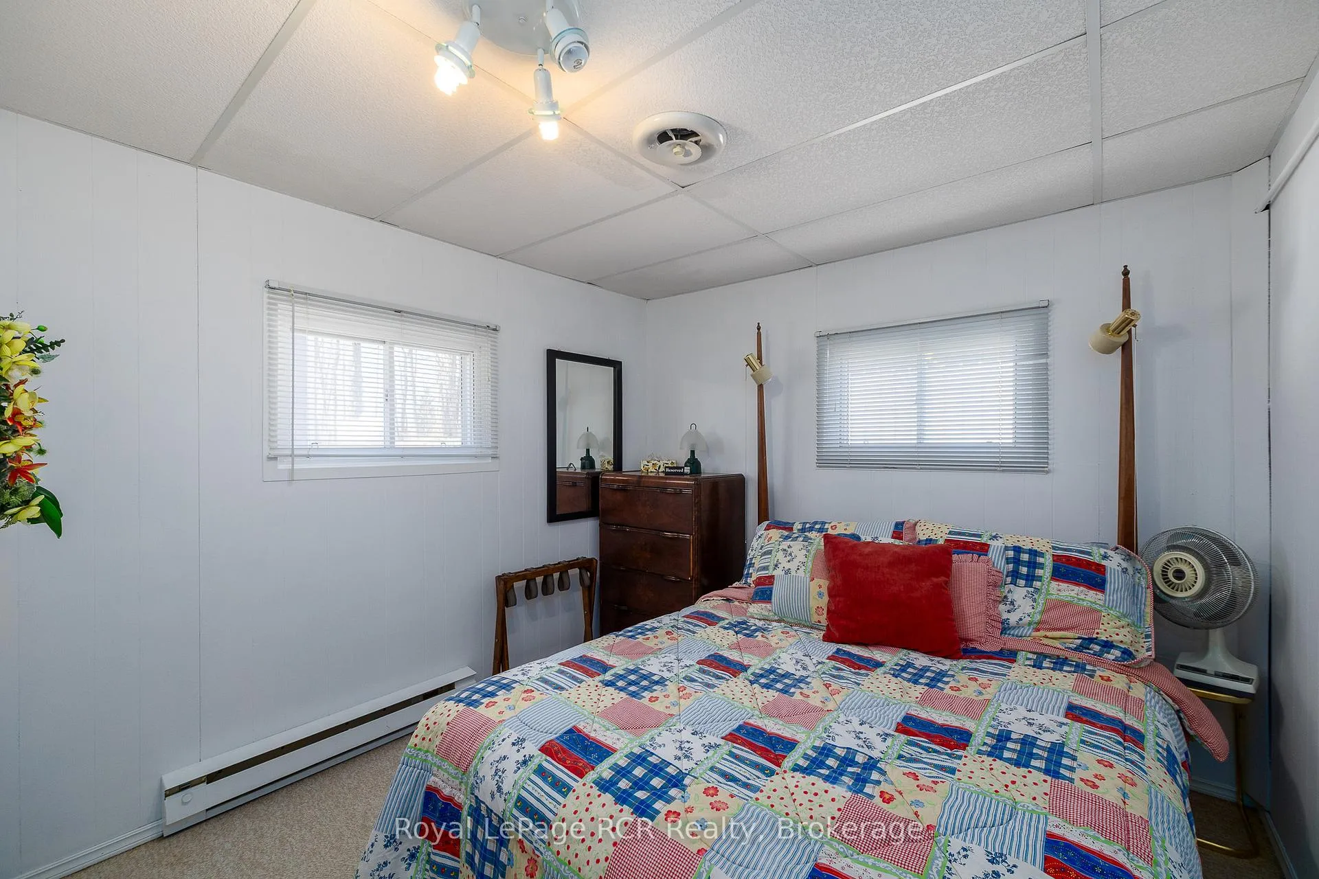Photo 18 of 132 McCullough Lake Drive, Chatsworth — HOMEH