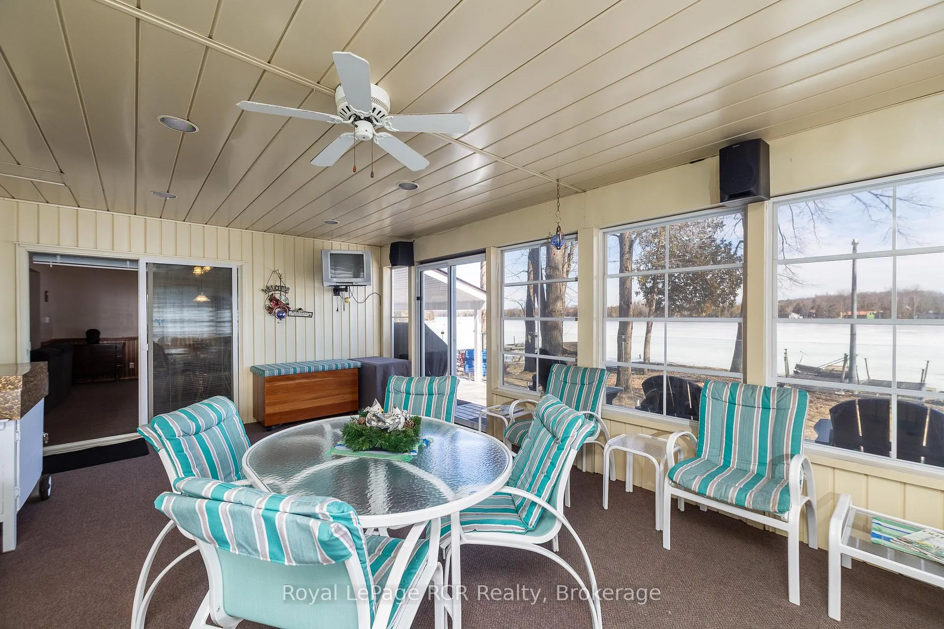 Photo 27 of 132 McCullough Lake Drive, Chatsworth — HOMEH
