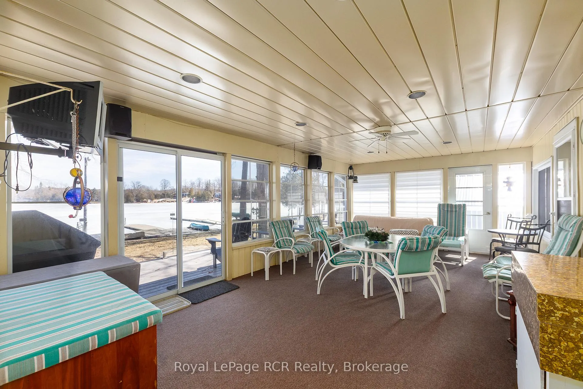 Photo 28 of 132 McCullough Lake Drive, Chatsworth — HOMEH