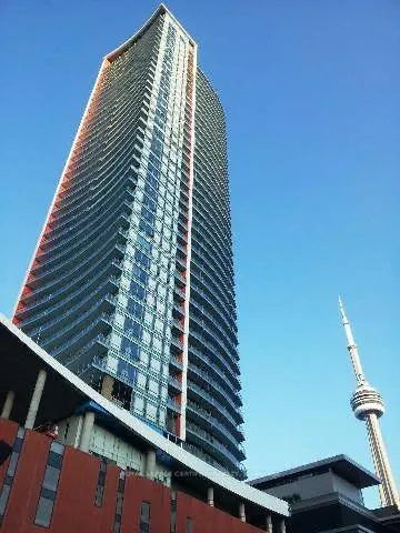 Front of Unit 2111, 21 Widmer Street