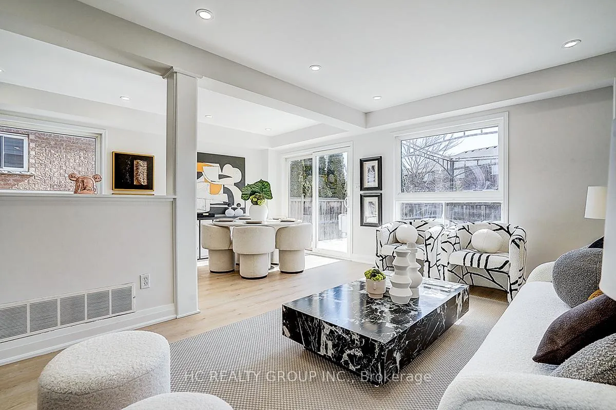 Photo 5 of 4 Daley Avenue, Clarington, Bowmanville — HOMEH