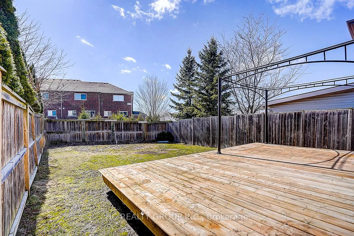 Photo 50 of 4 Daley Avenue, Clarington, Bowmanville — HOMEH