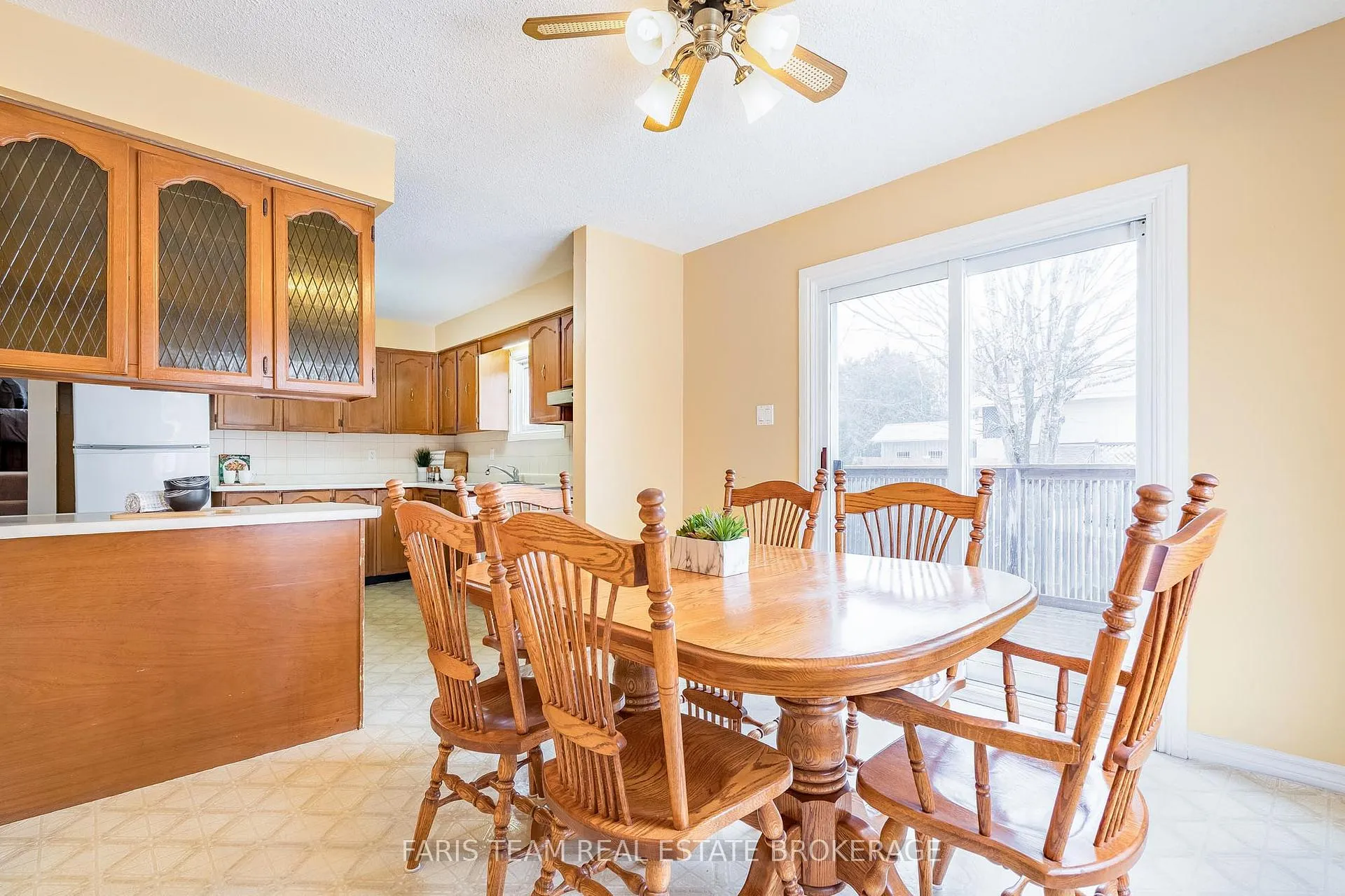 Photo 12 of 10 William Street, Oro-Medonte, Shanty Bay — HOMEH