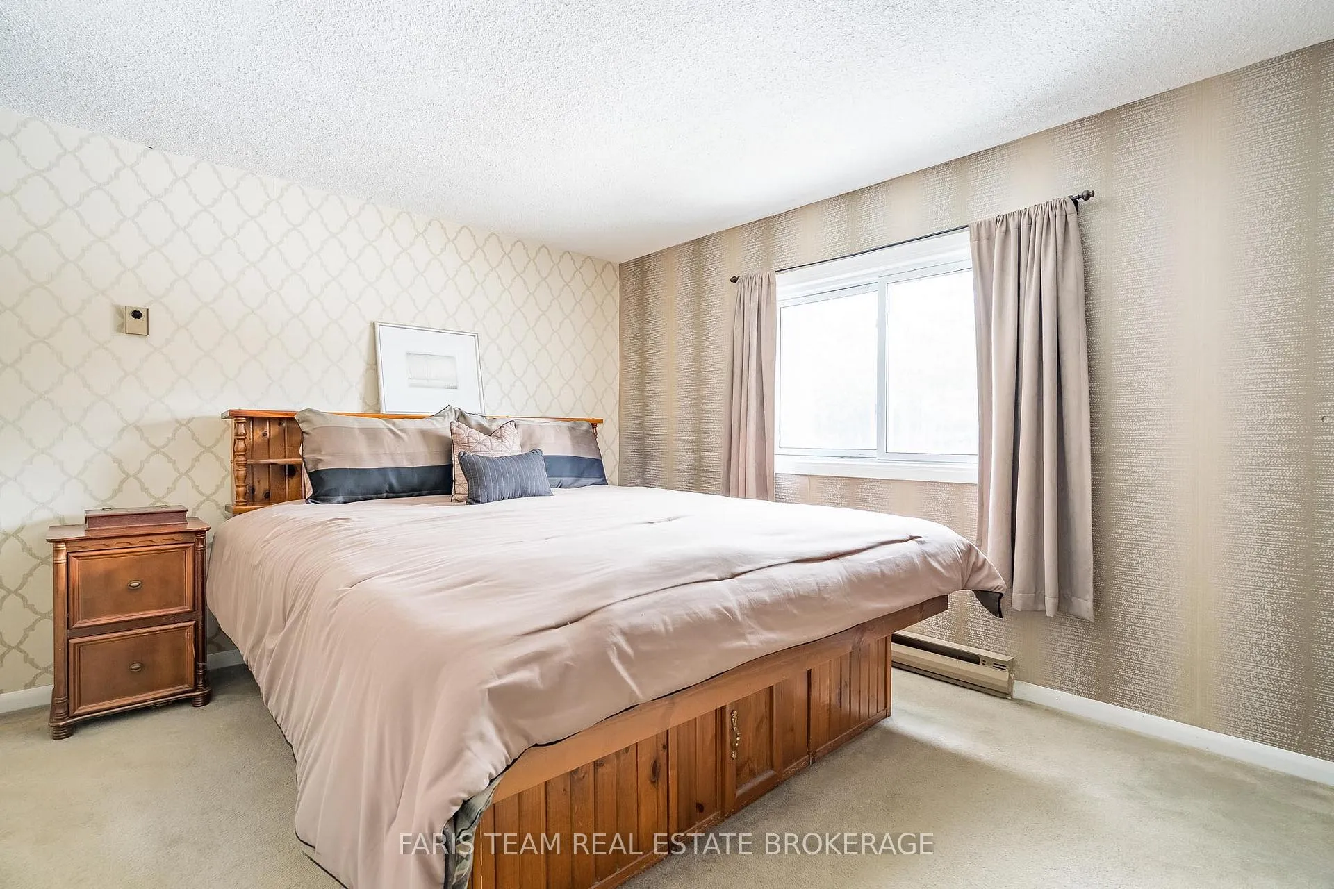 Photo 16 of 10 William Street, Oro-Medonte, Shanty Bay — HOMEH