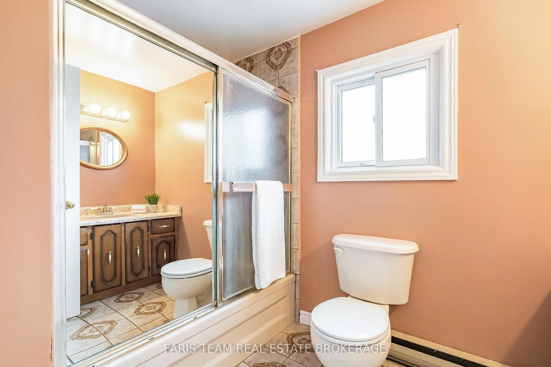 Photo 20 of 10 William Street, Oro-Medonte, Shanty Bay — HOMEH