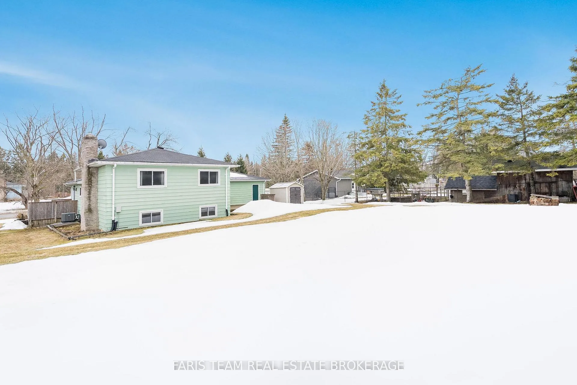 Photo 30 of 10 William Street, Oro-Medonte, Shanty Bay — HOMEH