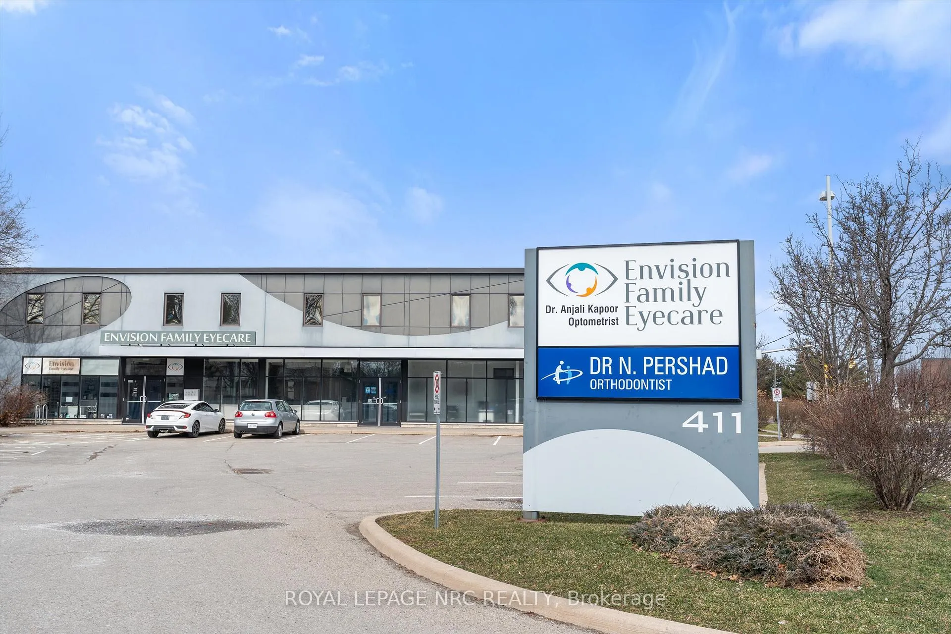 Photo 2 of Unit 240, 411 Lake Street, St. Catharines, Lakeport — HOMEH