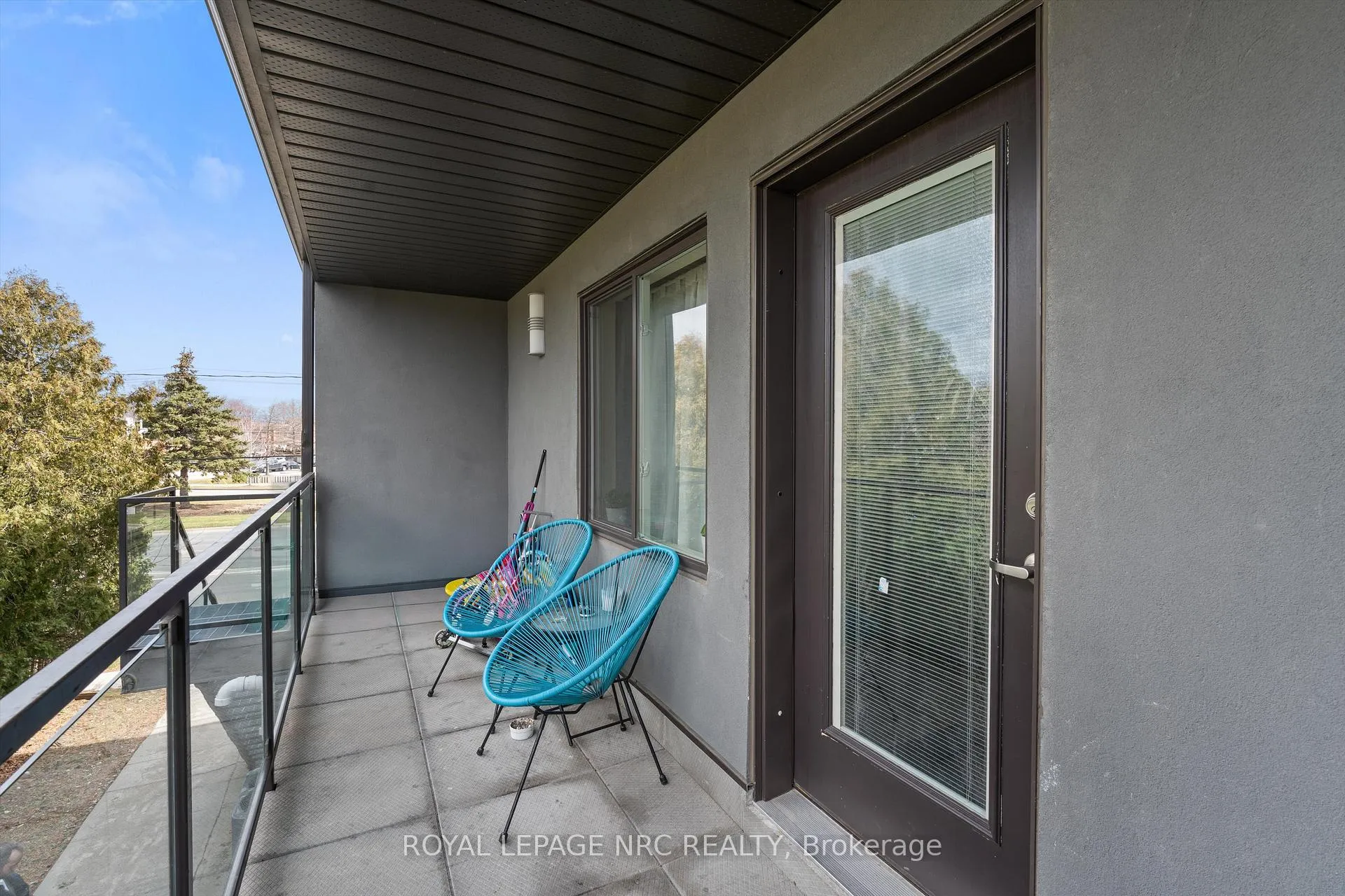 Photo 4 of Unit 240, 411 Lake Street, St. Catharines, Lakeport — HOMEH