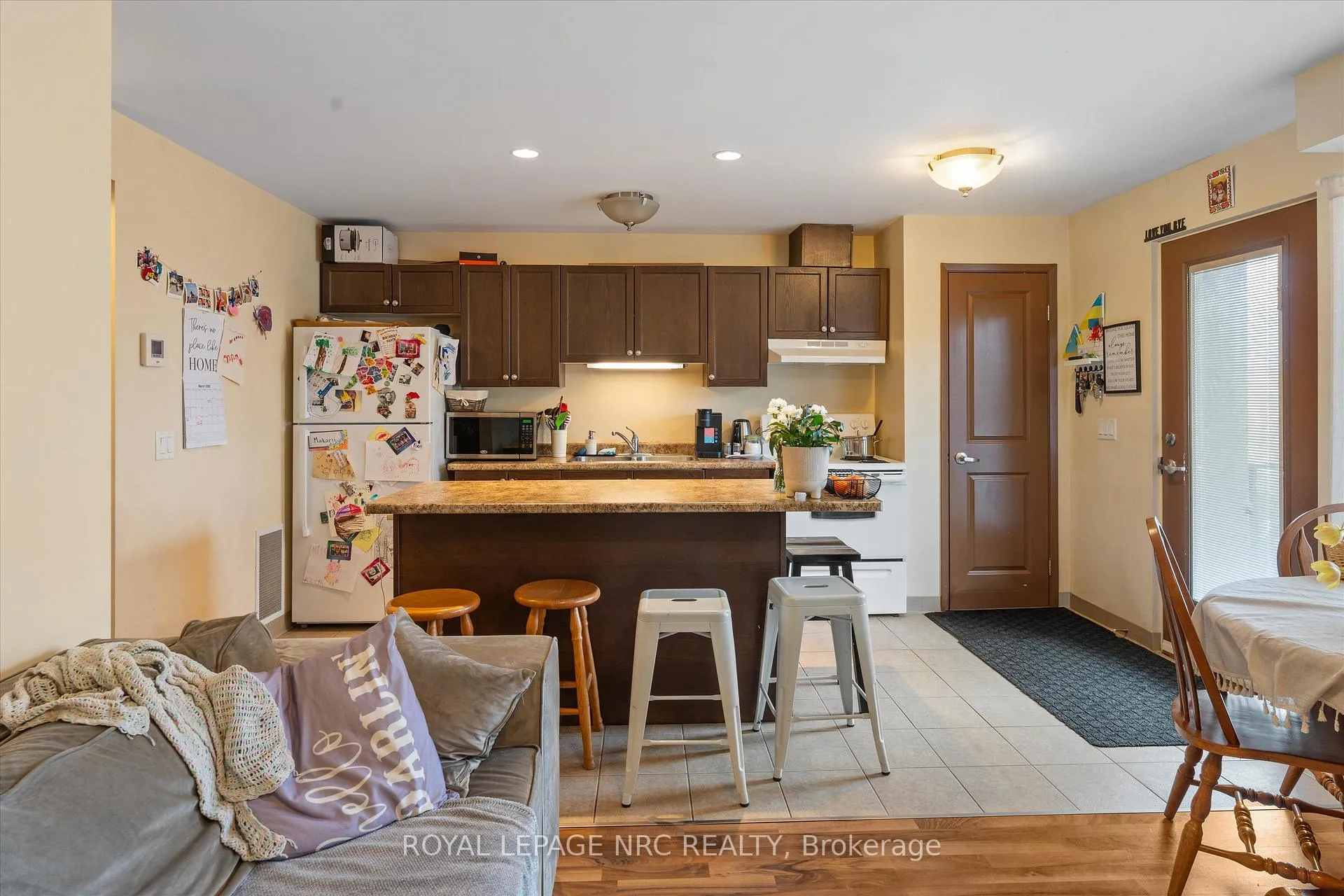 Photo 8 of Unit 240, 411 Lake Street, St. Catharines, Lakeport — HOMEH