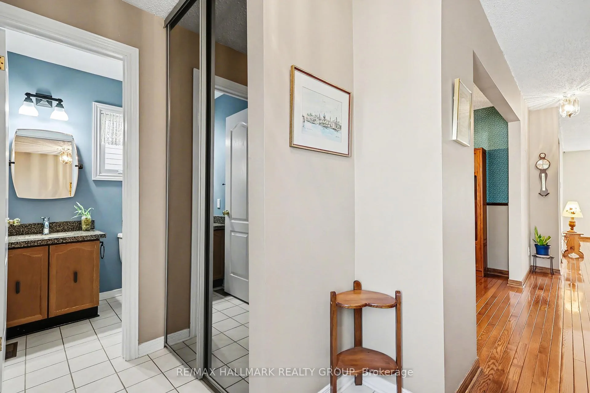 Photo 2 of 1620 Des Grives Crescent, Ottawa, Orleans/Sunridge — HOMEH