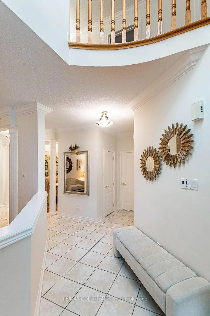 Photo 7 of 36 Ash Court, Brampton, Snelgrove — HOMEH