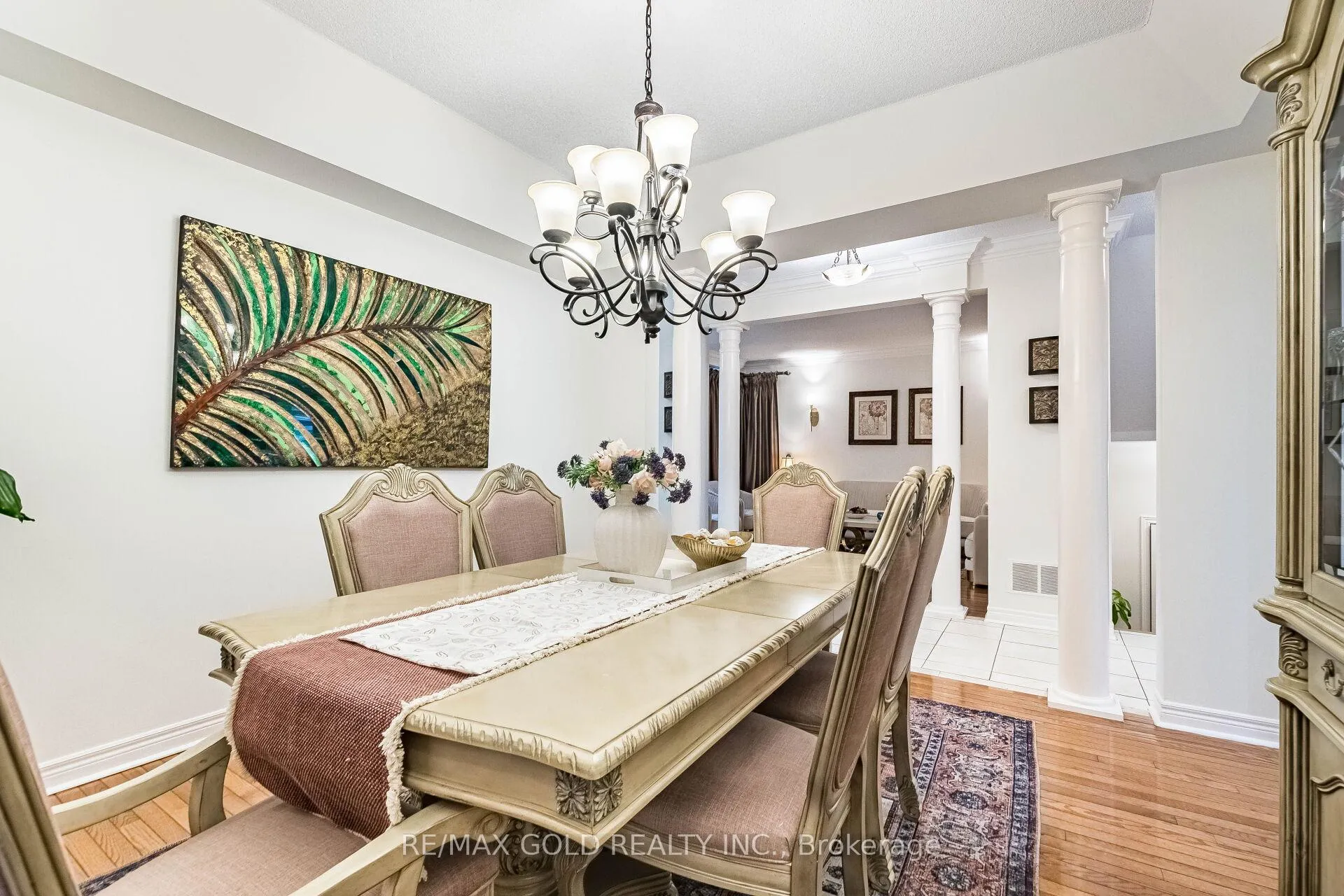 Photo 13 of 36 Ash Court, Brampton, Snelgrove — HOMEH
