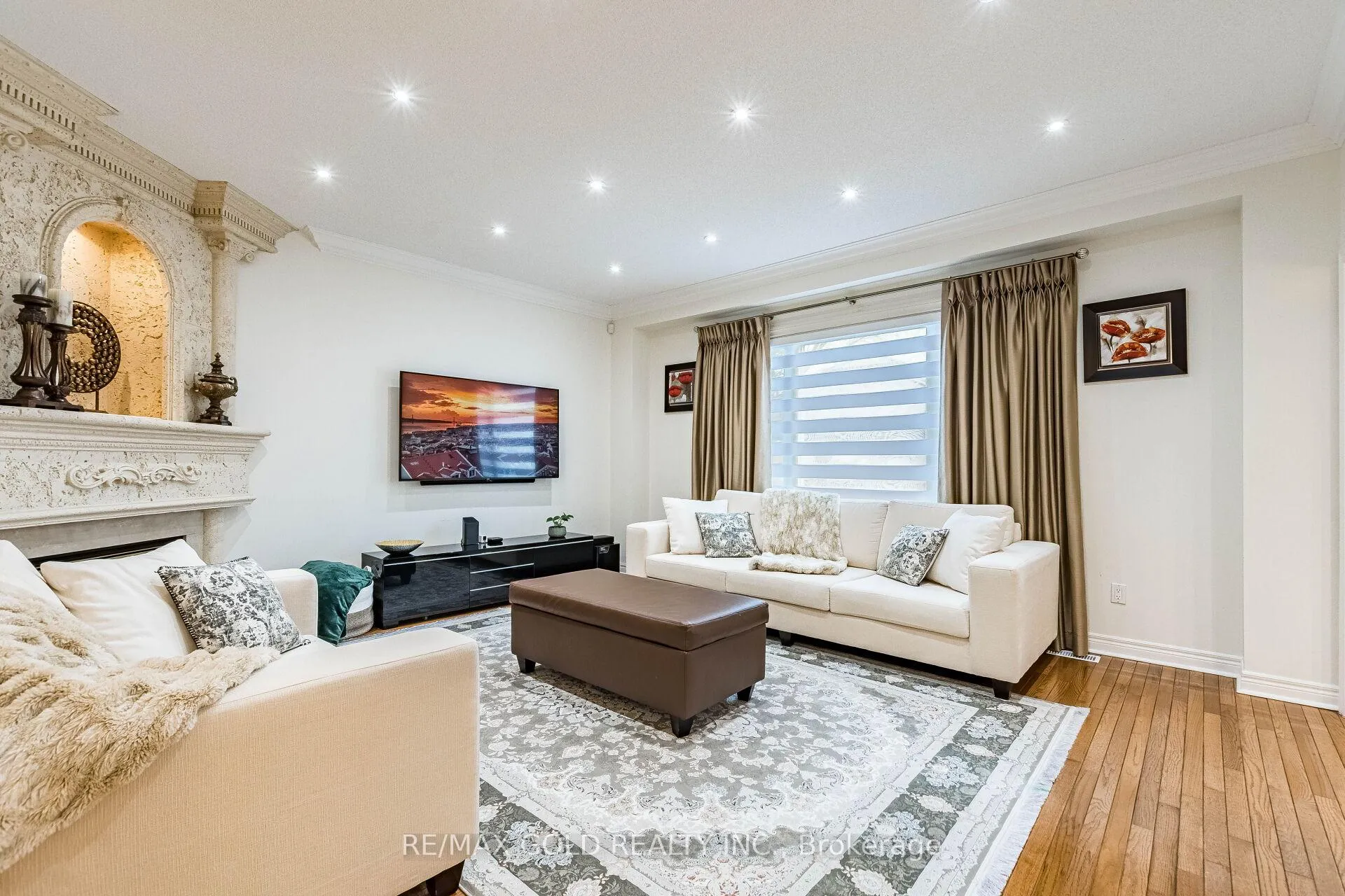 Photo 15 of 36 Ash Court, Brampton, Snelgrove — HOMEH