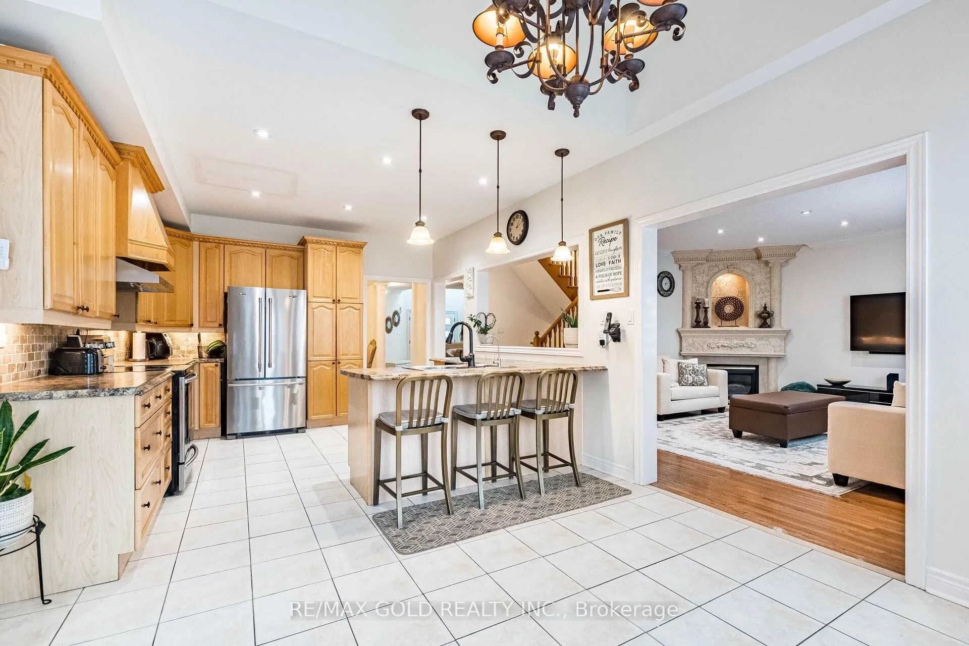 Photo 19 of 36 Ash Court, Brampton, Snelgrove — HOMEH