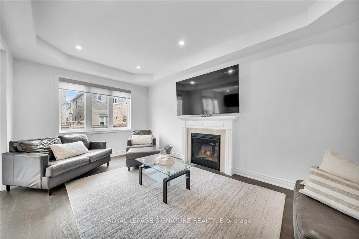 Photo 15 of 23 Mill Stone Terrace, Hamilton, Waterdown — HOMEH