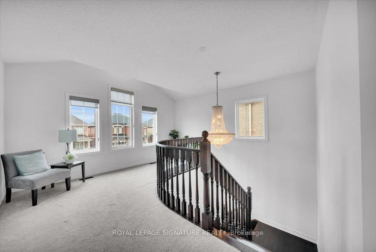 Photo 21 of 23 Mill Stone Terrace, Hamilton, Waterdown — HOMEH