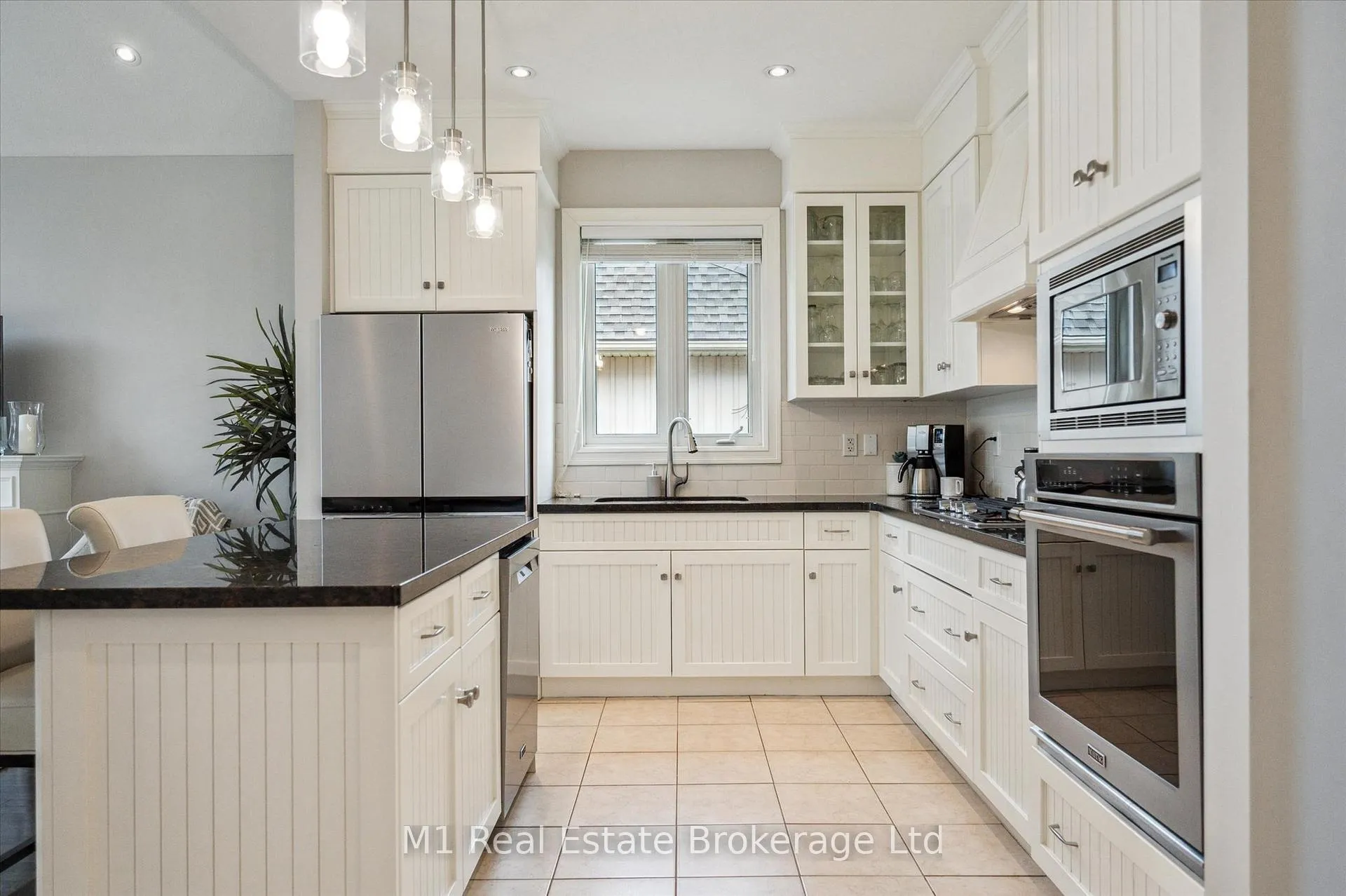 Photo 13 of 94 Aberfoyle Mill Crescent, Puslinch, Aberfoyle — HOMEH