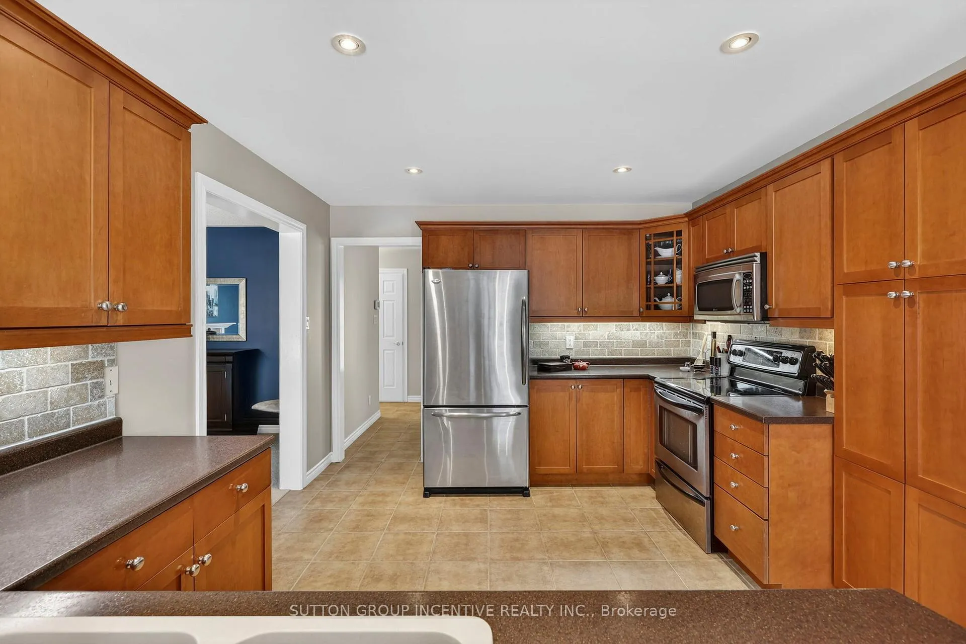 Photo 7 of 60 O'neill Circle, Springwater, Phelpston — HOMEH