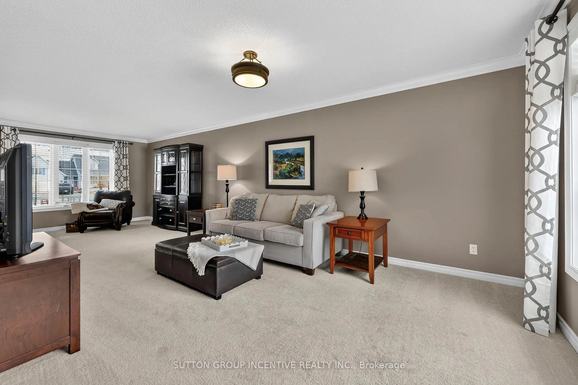 Photo 12 of 60 O'neill Circle, Springwater, Phelpston — HOMEH