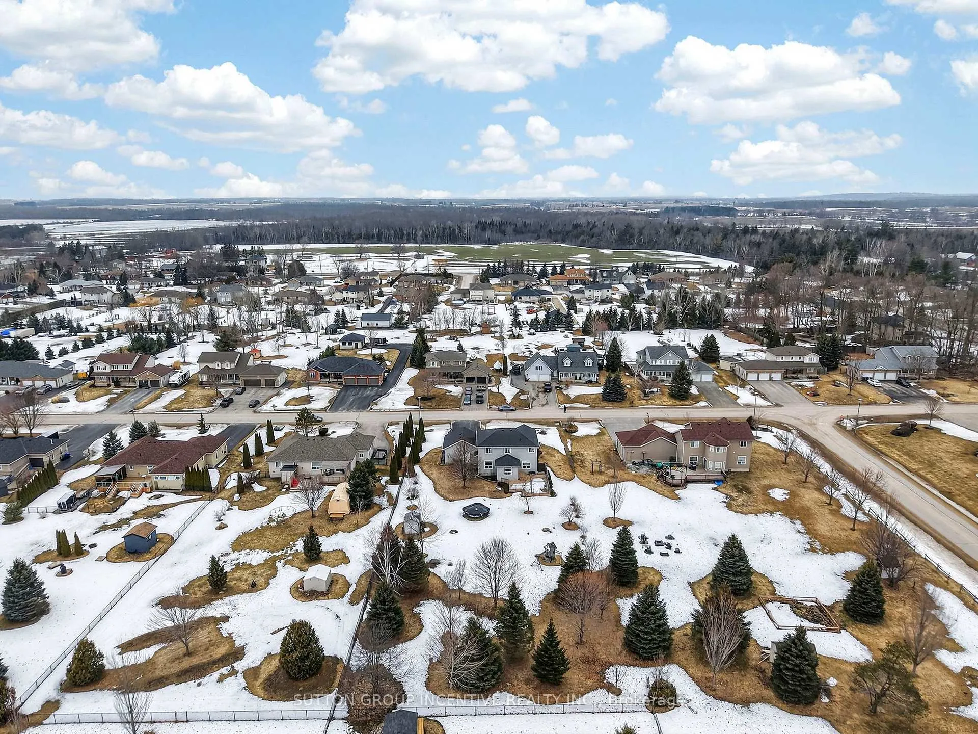 Photo 25 of 60 O'neill Circle, Springwater, Phelpston — HOMEH