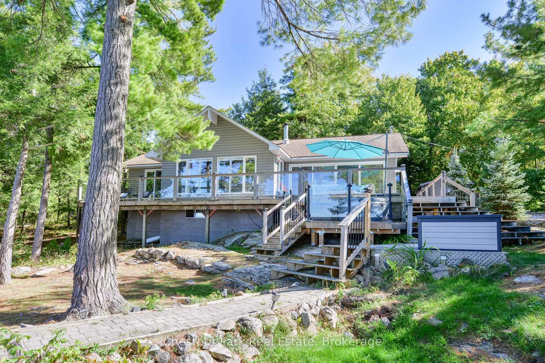 Photo 1 of 8 Woods Bay Lane, The Archipelago, Archipelago South — HOMEH