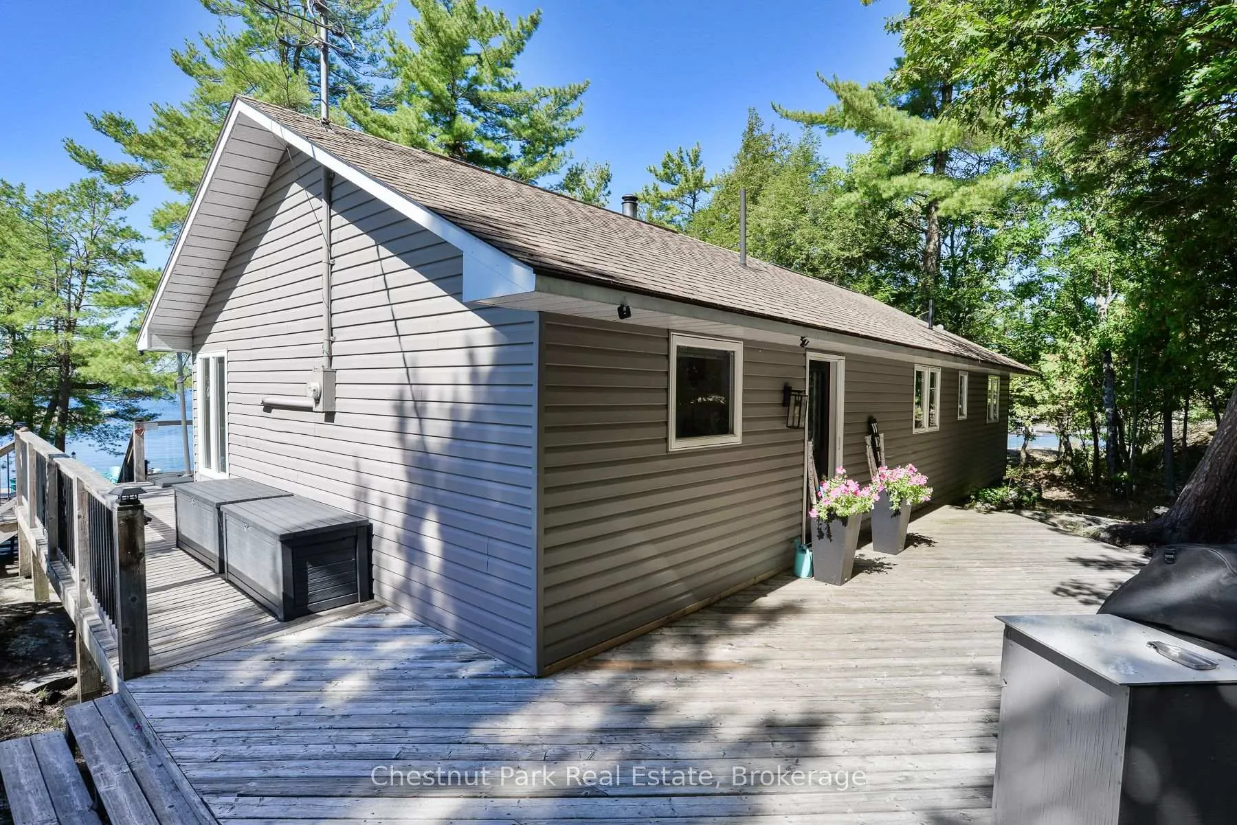 Photo 23 of 8 Woods Bay Lane, The Archipelago, Archipelago South — HOMEH
