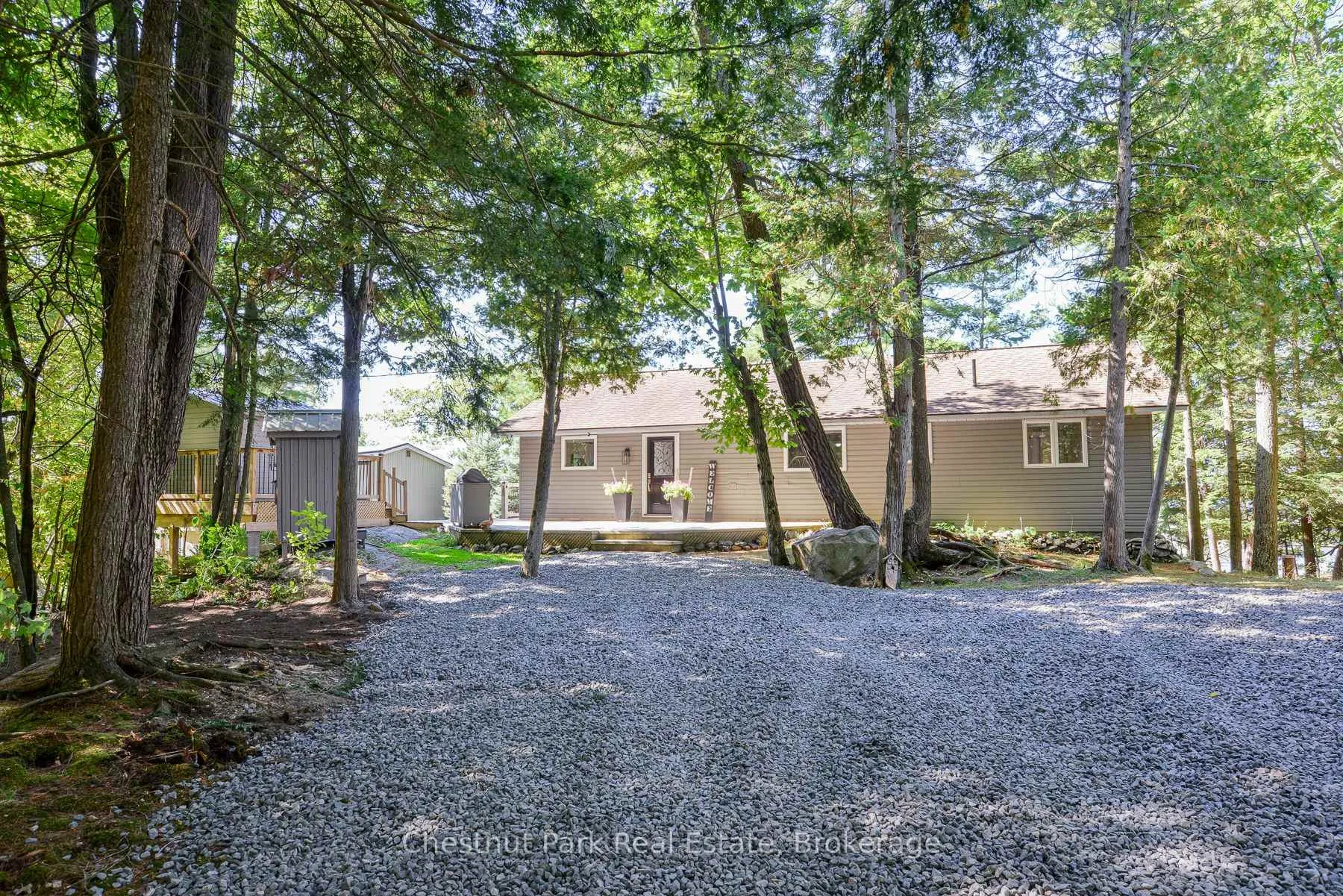 Photo 32 of 8 Woods Bay Lane, The Archipelago, Archipelago South — HOMEH
