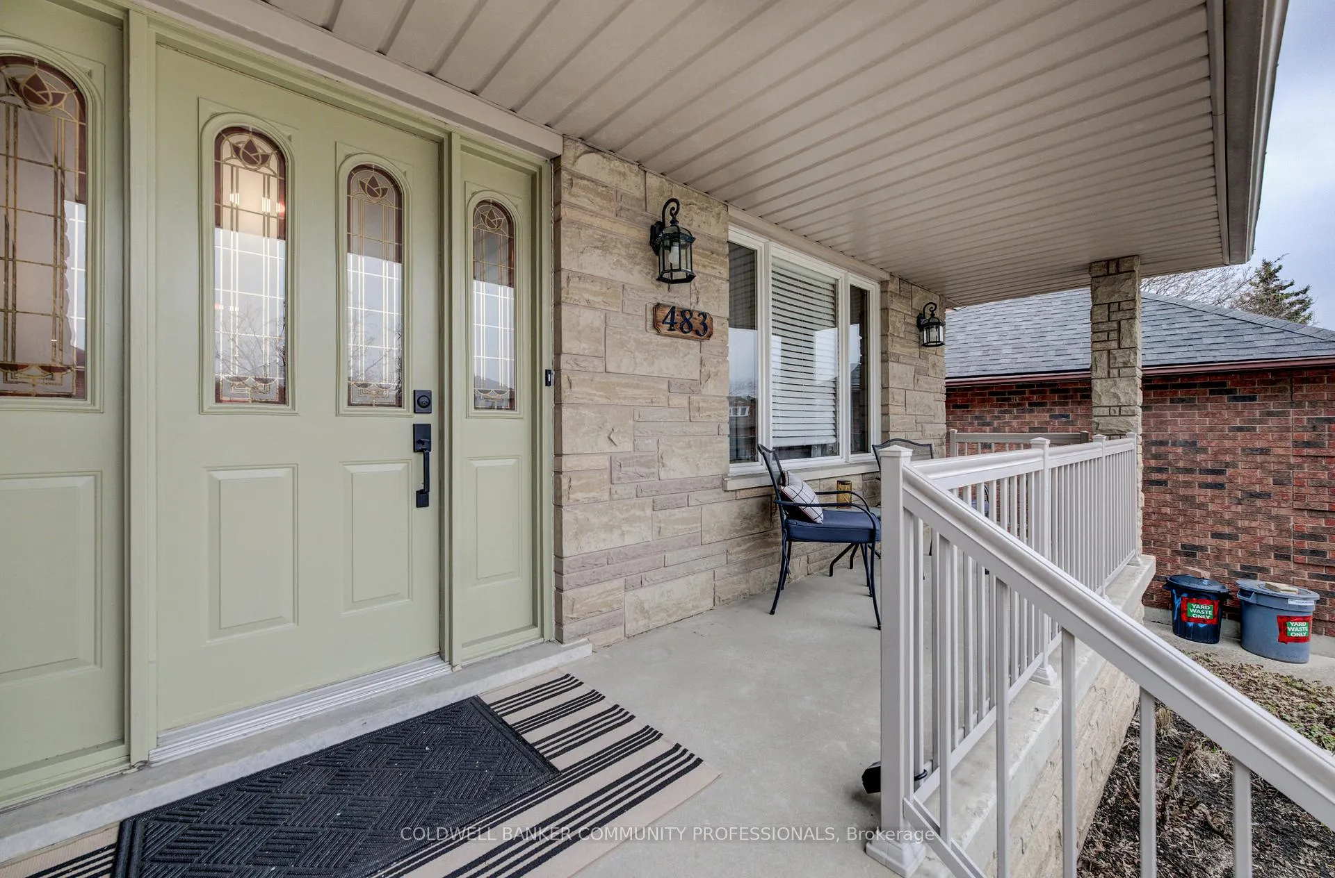 Photo 4 of 483 Dicenzo Drive, Hamilton, Ryckmans — HOMEH