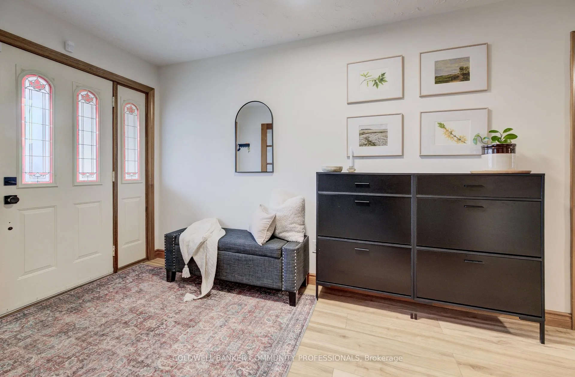 Photo 6 of 483 Dicenzo Drive, Hamilton, Ryckmans — HOMEH