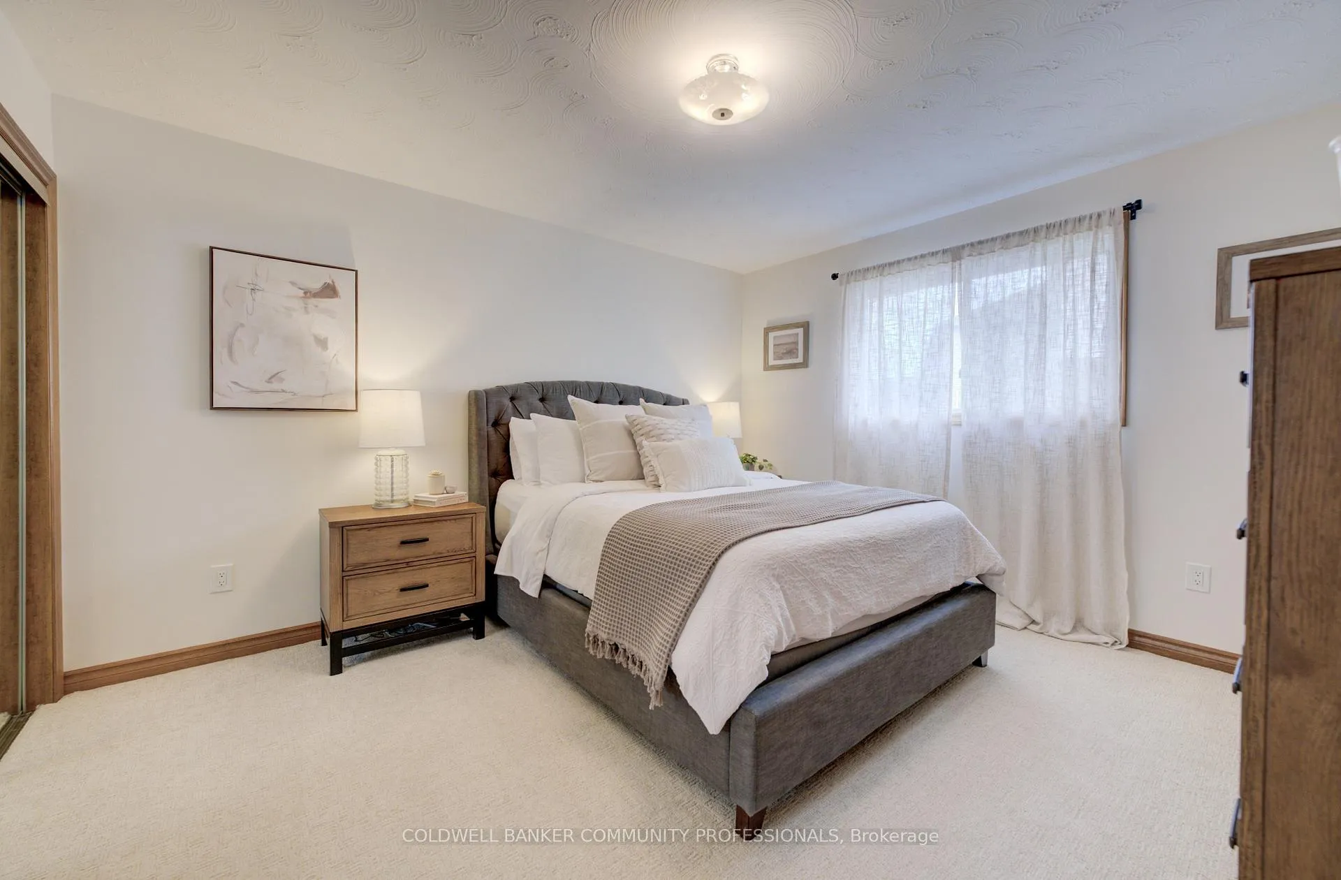 Photo 25 of 483 Dicenzo Drive, Hamilton, Ryckmans — HOMEH