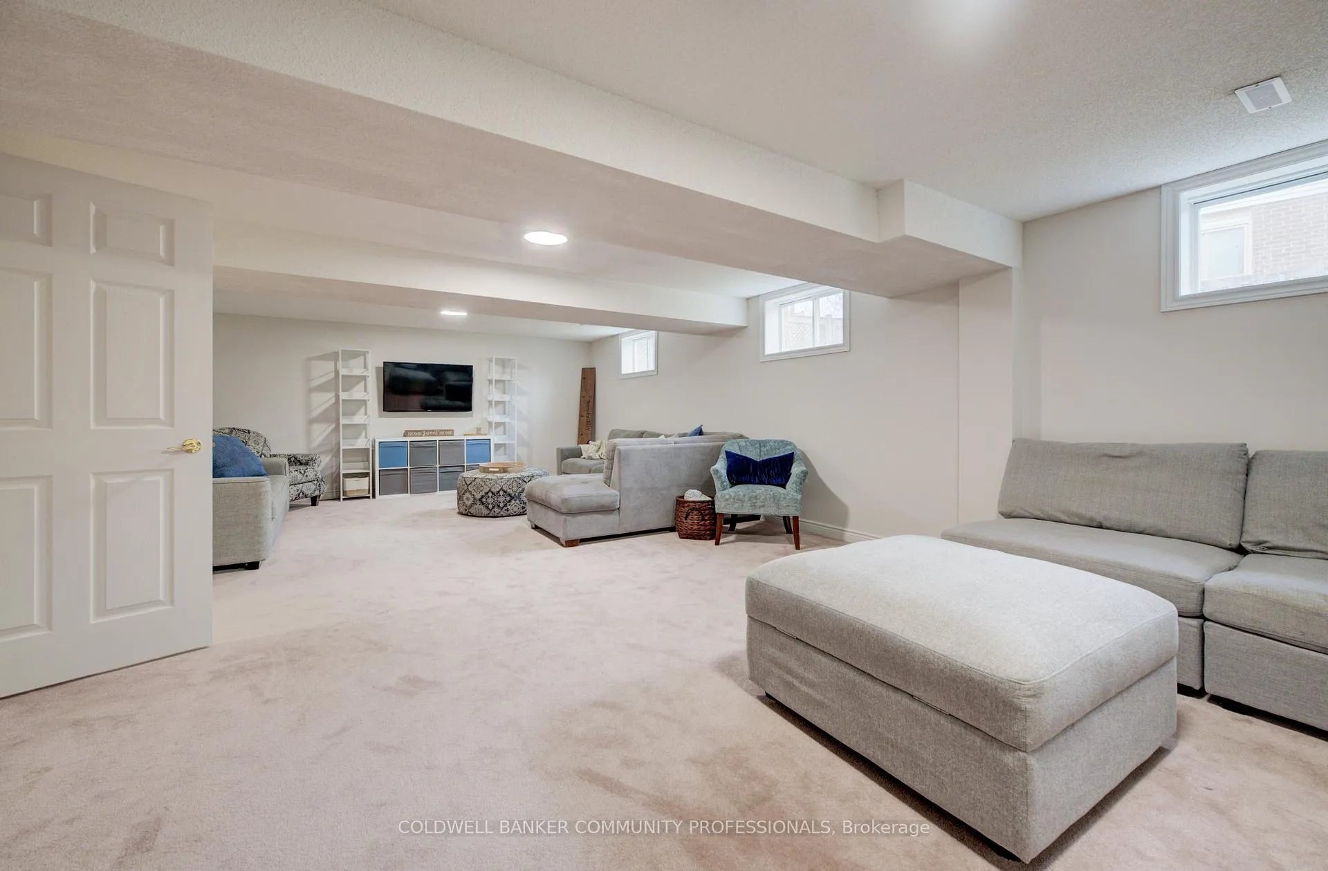 Photo 33 of 483 Dicenzo Drive, Hamilton, Ryckmans — HOMEH