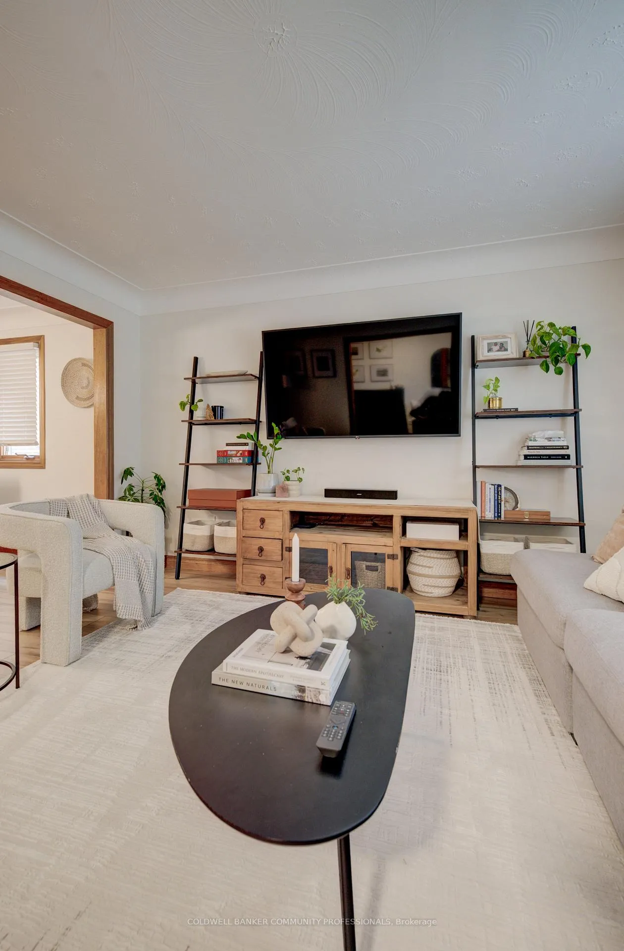Photo 38 of 483 Dicenzo Drive, Hamilton, Ryckmans — HOMEH