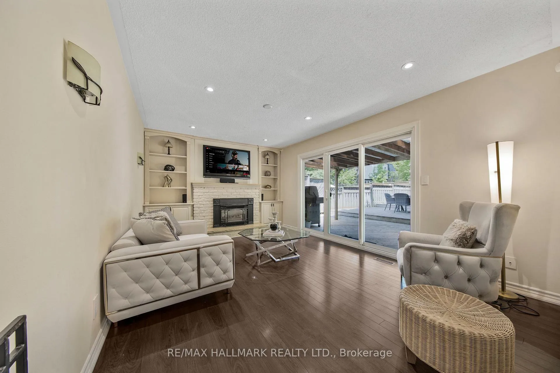 Photo 12 of Unit Main, 134 Romfield Circuit, Markham, Royal Orchard — HOMEH