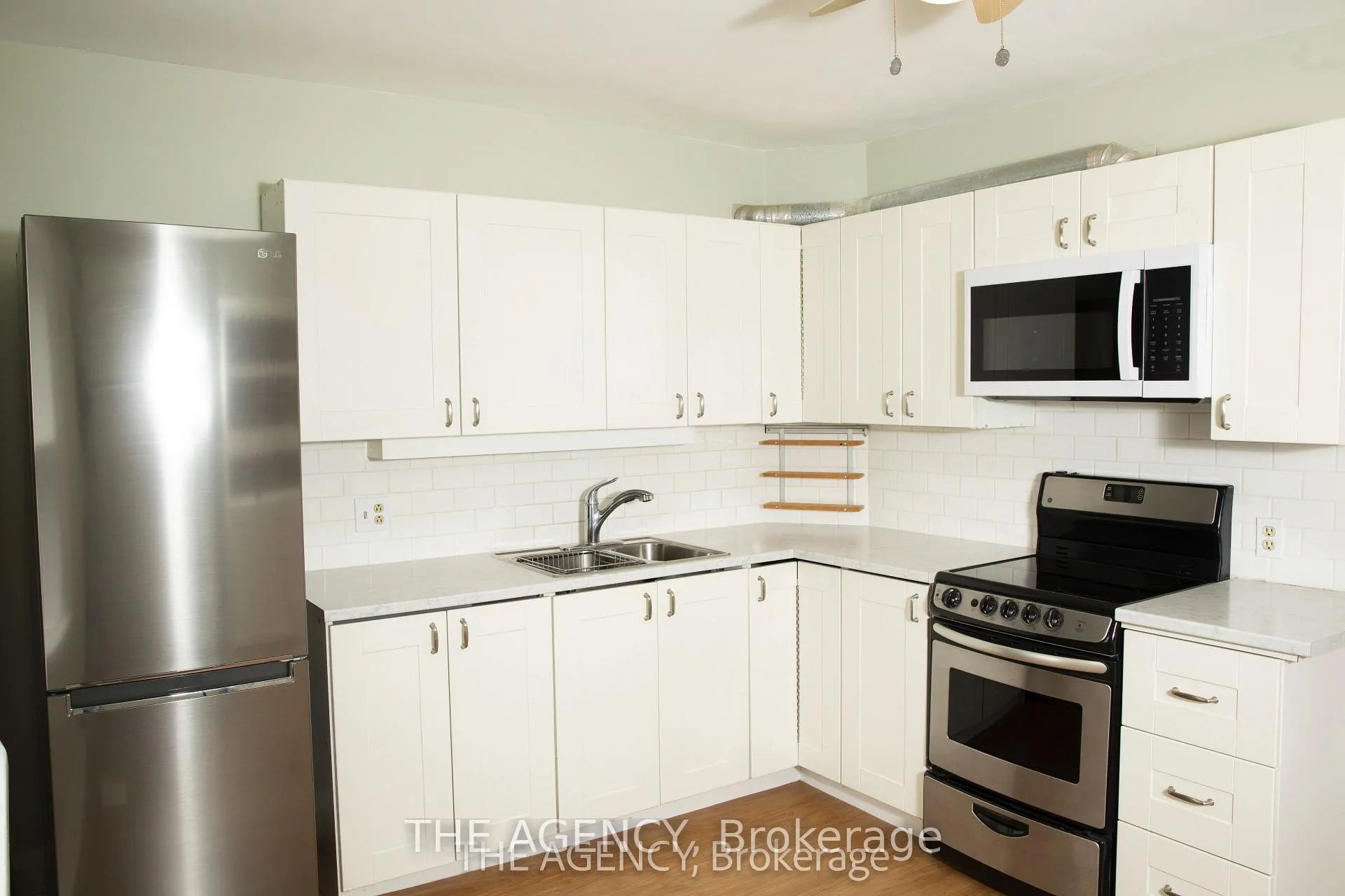 Photo 19 of 30 Falwyn Avenue, Toronto, Oakwood Village — HOMEH