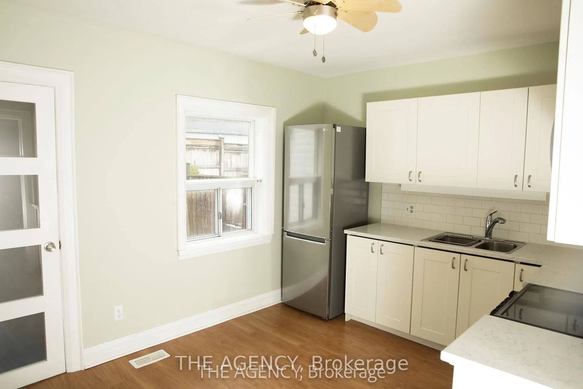 Photo 20 of 30 Falwyn Avenue, Toronto, Oakwood Village — HOMEH