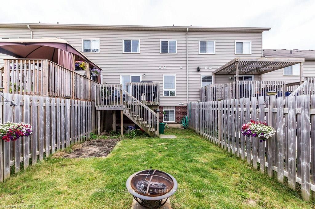 Photo 26 of 316 Parkvale Drive, Kitchener — HOMEH