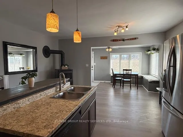 Photo 12 of 38 Frank Street, Oshawa, Lakeview — HOMEH