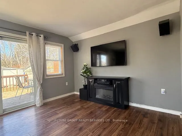 Photo 16 of 38 Frank Street, Oshawa, Lakeview — HOMEH