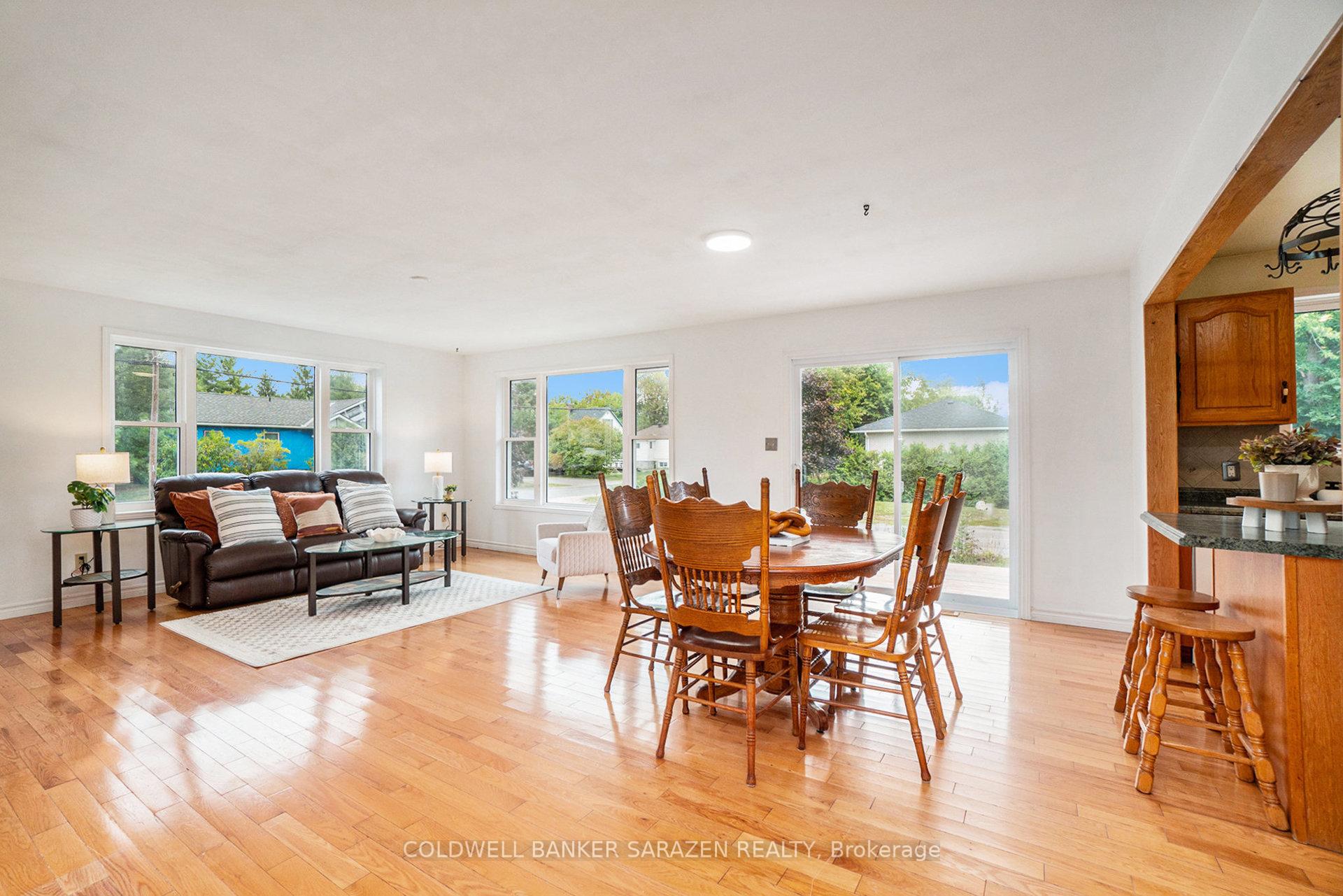 Photo 6 of 20 Moore Street, McNab/Braeside, Mcnab/Braeside Twps — HOMEH
