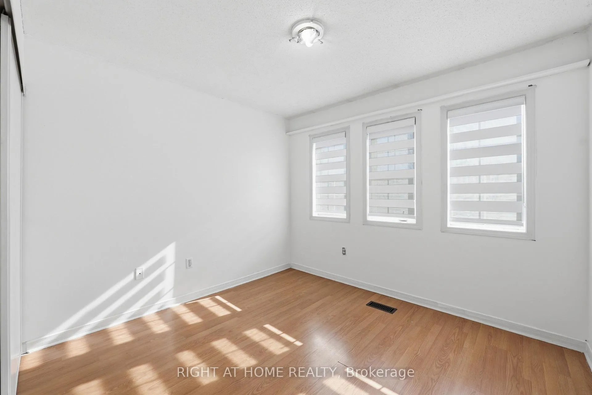 Photo 25 of 111 Gollins Drive, Milton, Dempsey — HOMEH